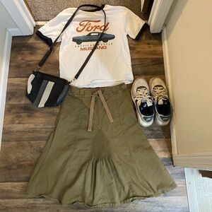 White Vintage American Muscle Mustang graphic top